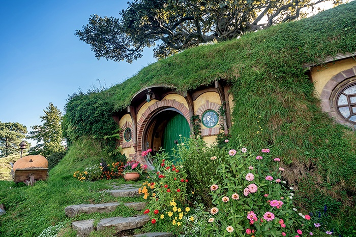 9 things to do new zealand that aren't skiing - Hobbiton