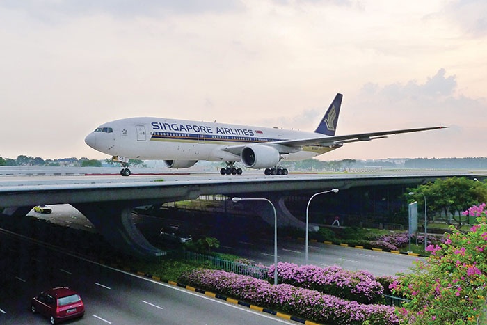 Over 7,200 planes pass through Changi Airport each week. (Image: Changi Airport)