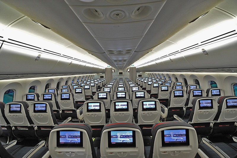 Air Canada's new Economy cabin on the 787-8 Dreamliner