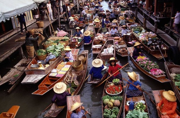  boats in the river at Damnoen Saduak Floating Market in Bangkok, Thailand 