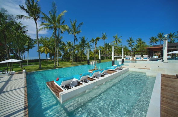  Club Med Bali resort style pool 
