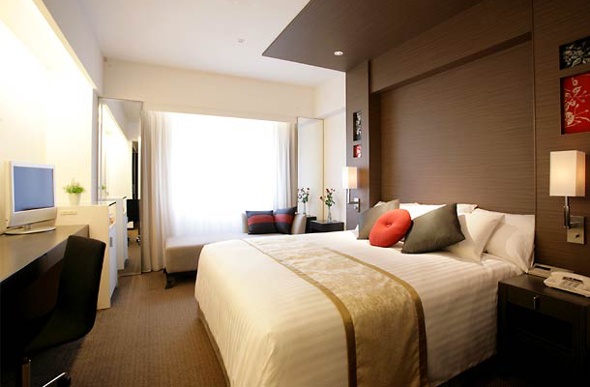 Single room photo of Courtyard Tokyo Ginza Hotel