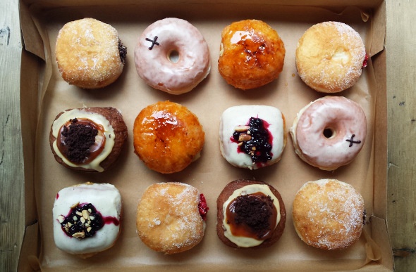 1 dozen of assorted flavoured doughnuts