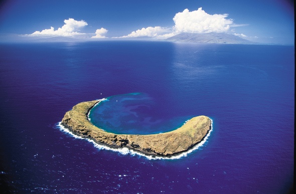  Birds eye view of the Hawaii crater 