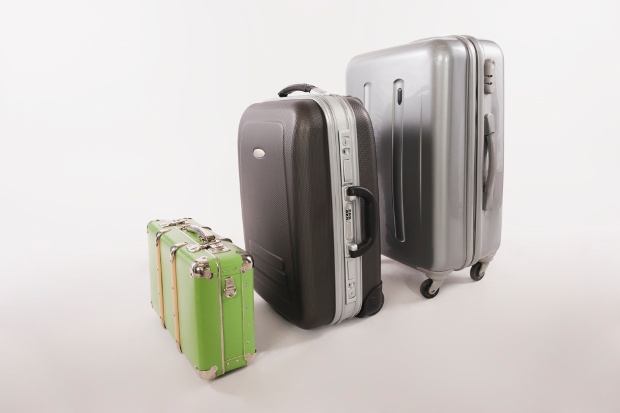 Suitcase fall in line from small to large