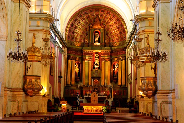 catholic church interior montevideo uruguay