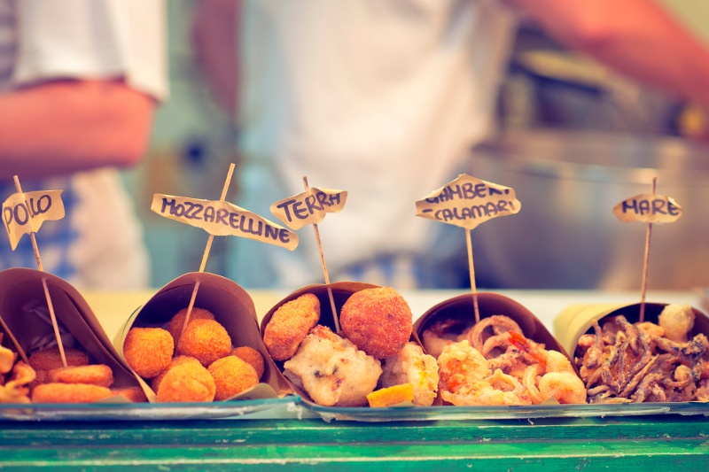 Traditional Neapolitan fast food