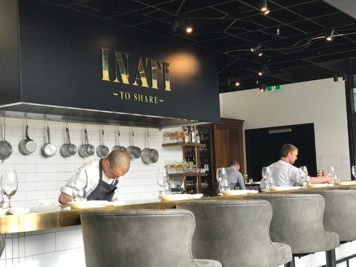 chef simon levy cooking at Inati restaurant christchurch
