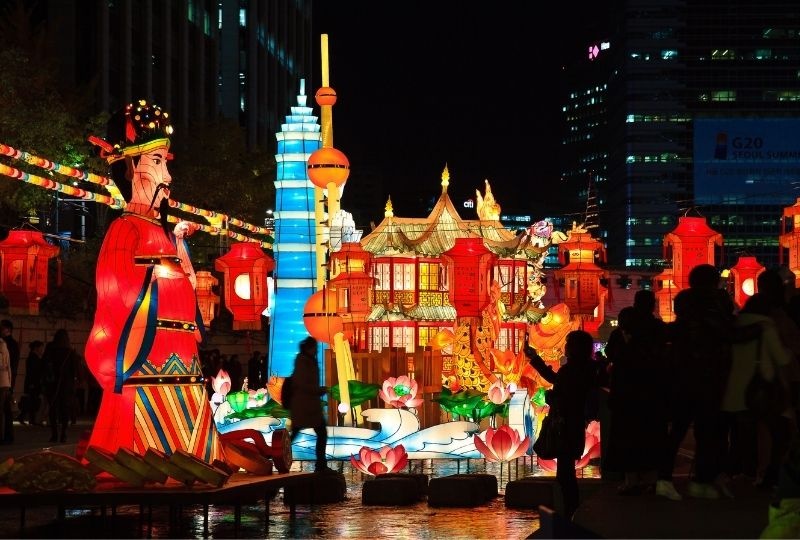 Lanterns on the river for the Jinju Lantern Festival 