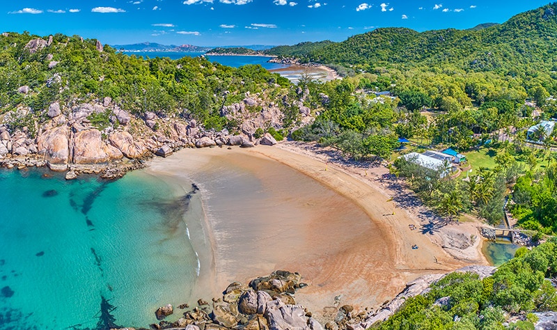 magnetic island bay