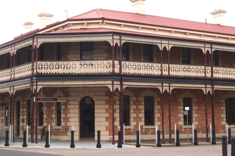 Mount Gambier Jens Hotel can be seen across the street with its impressive architecture 