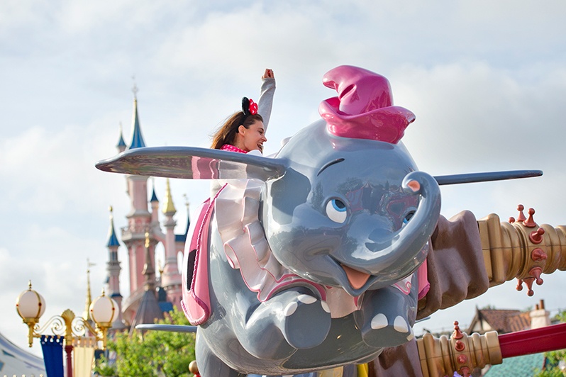 Dumbo ride at Disneyland Paris