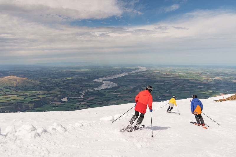 Skiers at Mt Hutt New Zealand